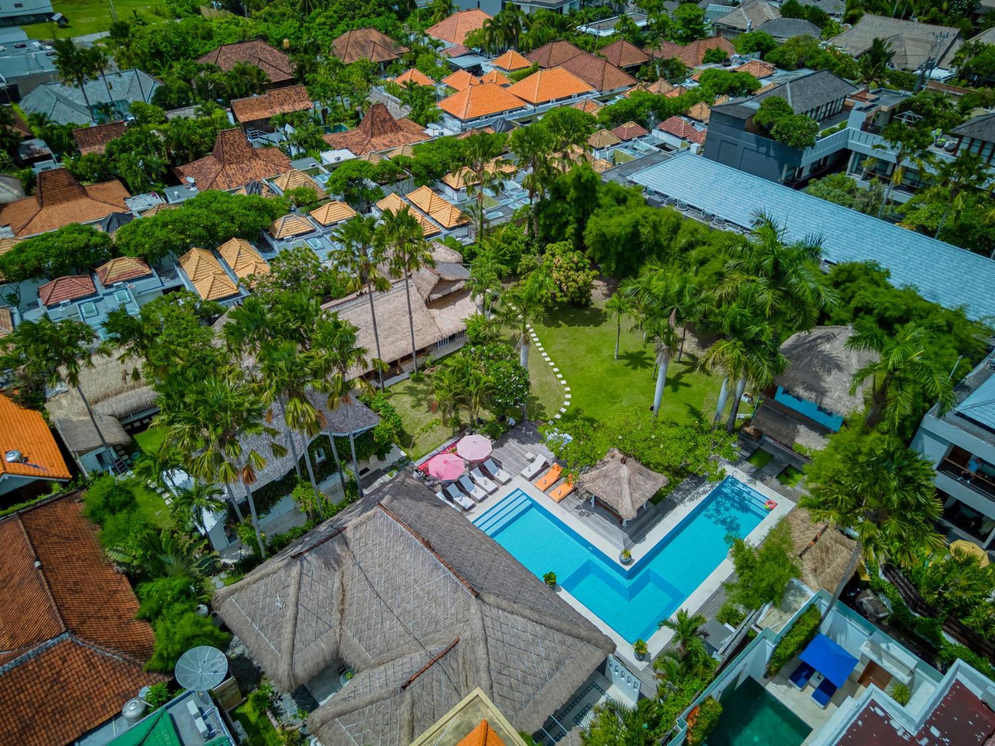Villa Kalis, 10 Bedroom Family And Group Villa Семиньяк Экстерьер фото