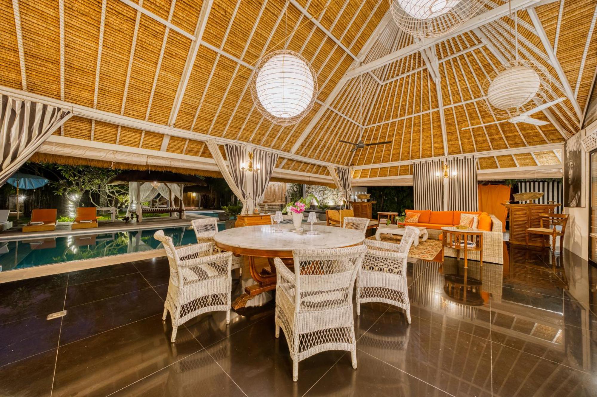 Villa Kalis, 10 Bedroom Family And Group Villa Семиньяк Экстерьер фото