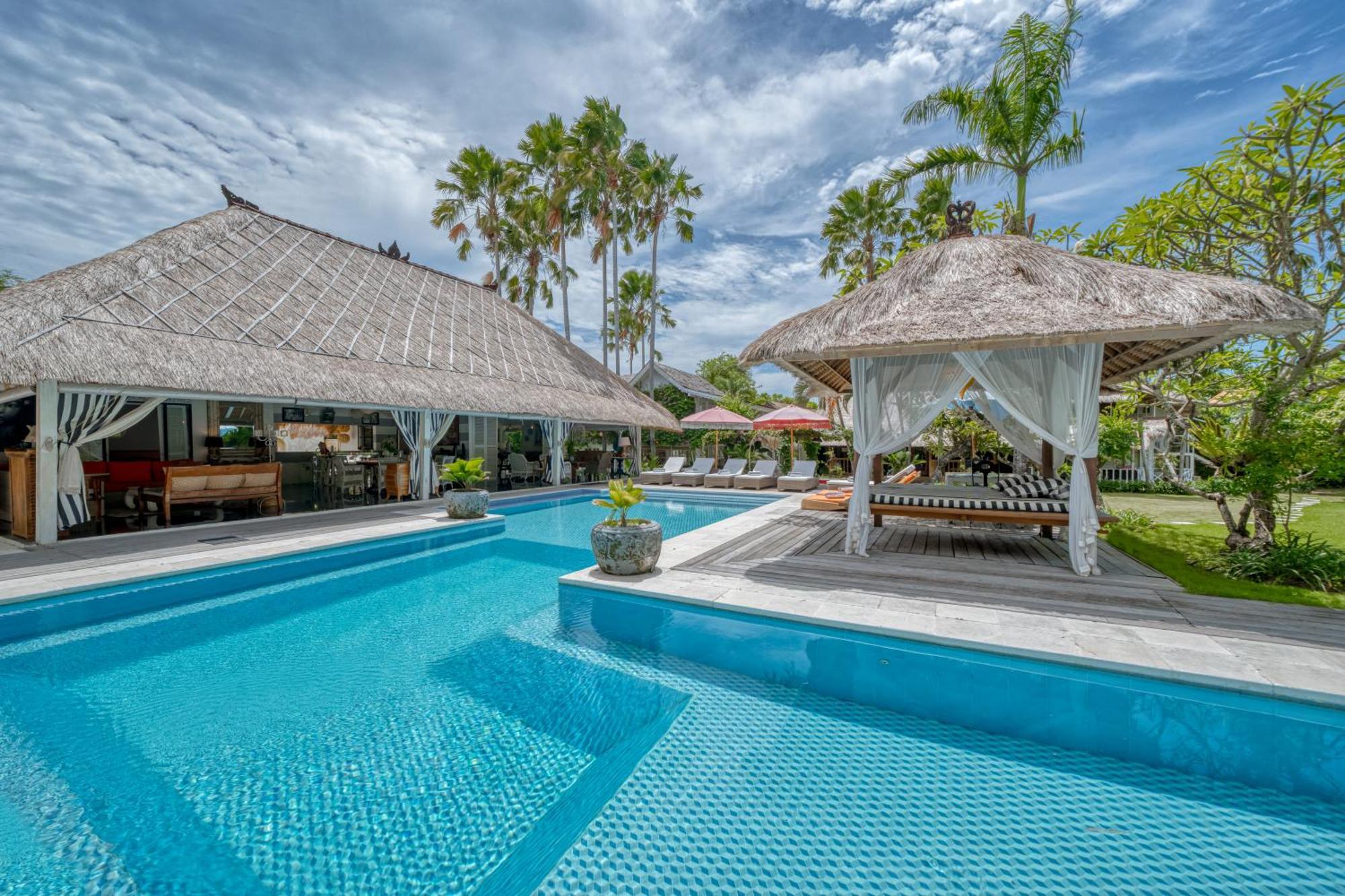 Villa Kalis, 10 Bedroom Family And Group Villa Семиньяк Экстерьер фото